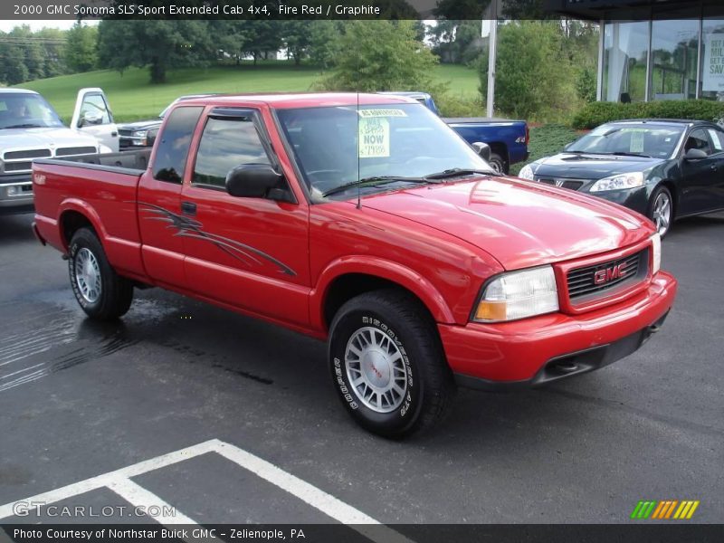 Fire Red / Graphite 2000 GMC Sonoma SLS Sport Extended Cab 4x4