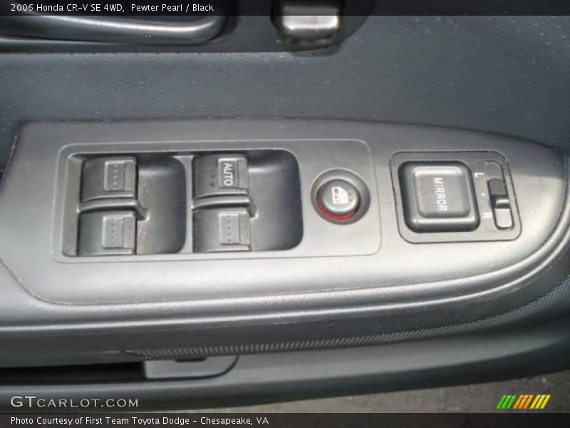 Pewter Pearl / Black 2006 Honda CR-V SE 4WD