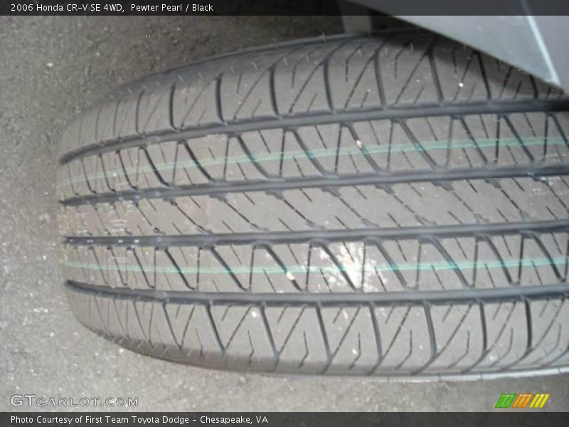 Pewter Pearl / Black 2006 Honda CR-V SE 4WD