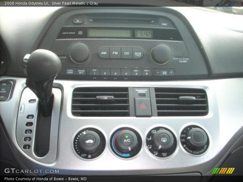 Silver Pearl Metallic / Gray 2008 Honda Odyssey LX