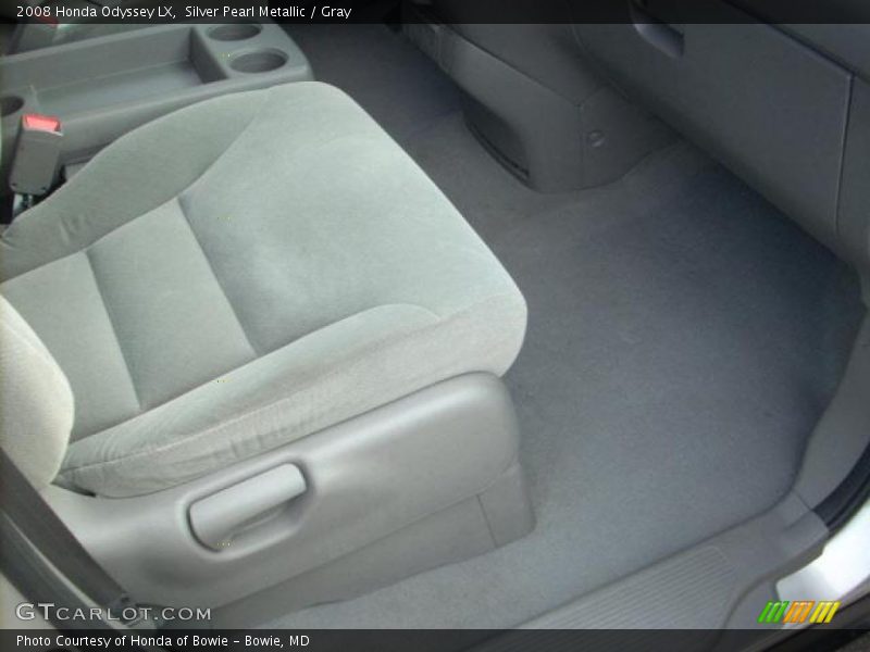 Silver Pearl Metallic / Gray 2008 Honda Odyssey LX