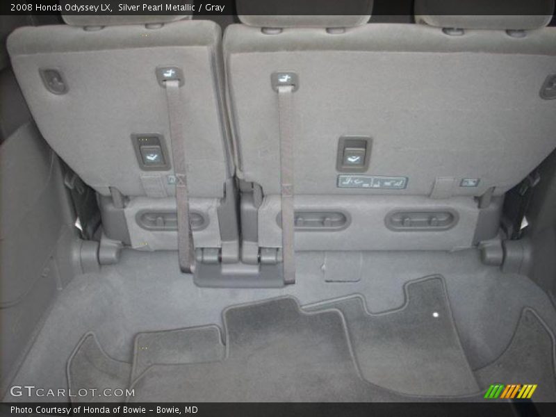 Silver Pearl Metallic / Gray 2008 Honda Odyssey LX