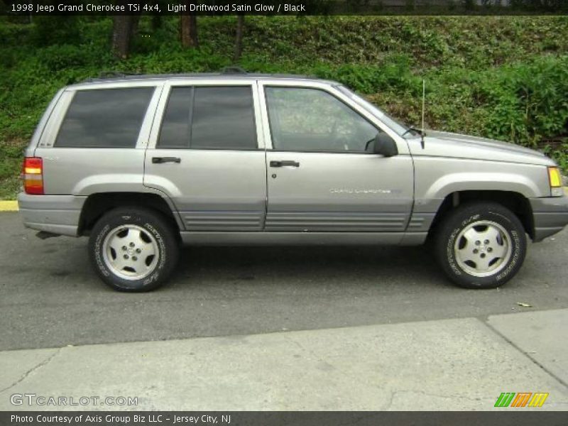Light Driftwood Satin Glow / Black 1998 Jeep Grand Cherokee TSi 4x4