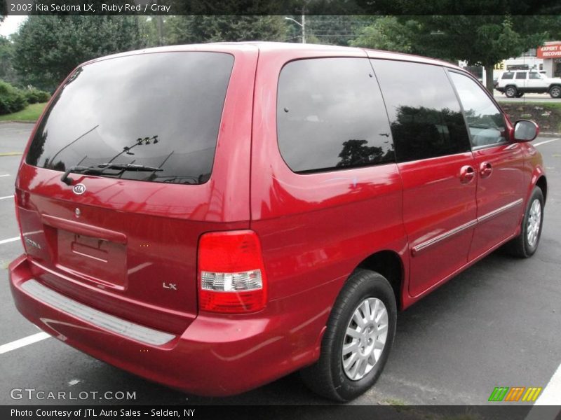 Ruby Red / Gray 2003 Kia Sedona LX