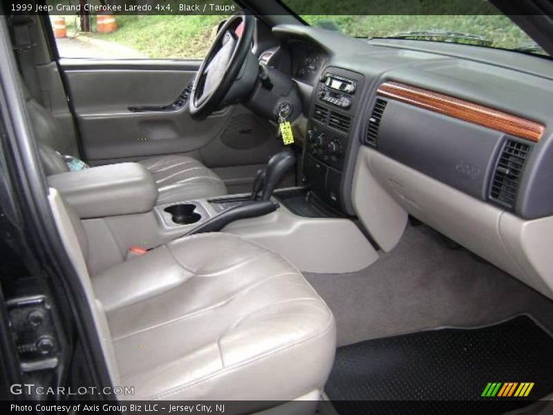 Black / Taupe 1999 Jeep Grand Cherokee Laredo 4x4