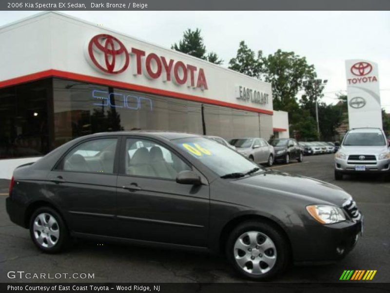 Dark Bronze / Beige 2006 Kia Spectra EX Sedan