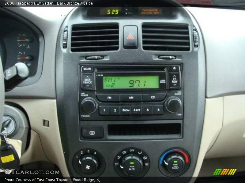 Dark Bronze / Beige 2006 Kia Spectra EX Sedan