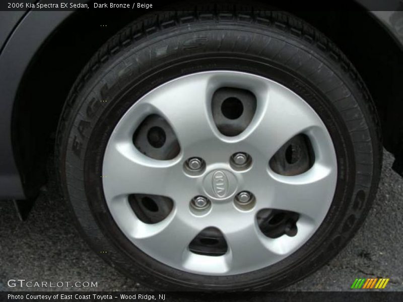 Dark Bronze / Beige 2006 Kia Spectra EX Sedan