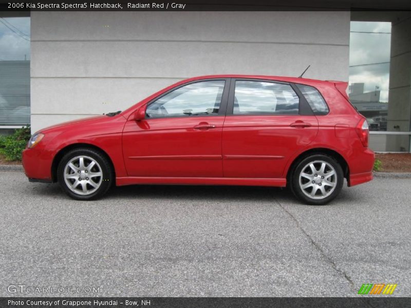 Radiant Red / Gray 2006 Kia Spectra Spectra5 Hatchback