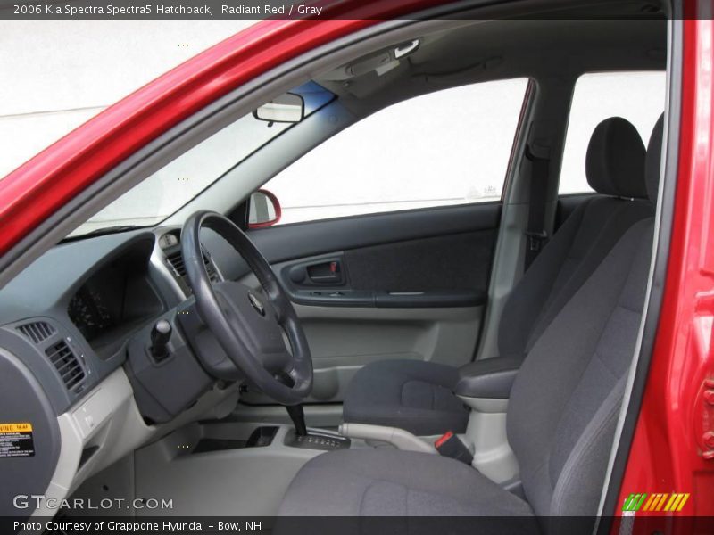 Radiant Red / Gray 2006 Kia Spectra Spectra5 Hatchback