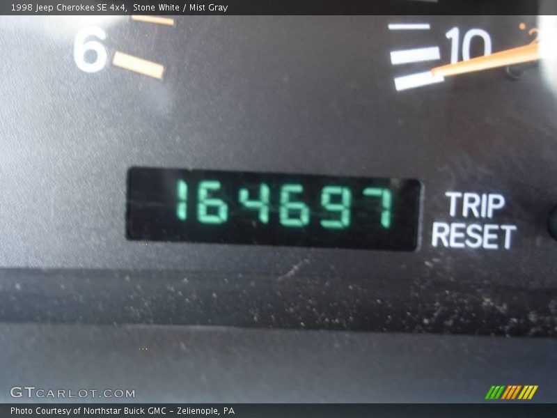 Stone White / Mist Gray 1998 Jeep Cherokee SE 4x4