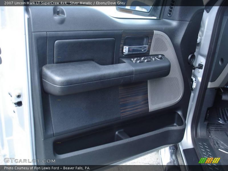 Silver Metallic / Ebony/Dove Grey 2007 Lincoln Mark LT SuperCrew 4x4