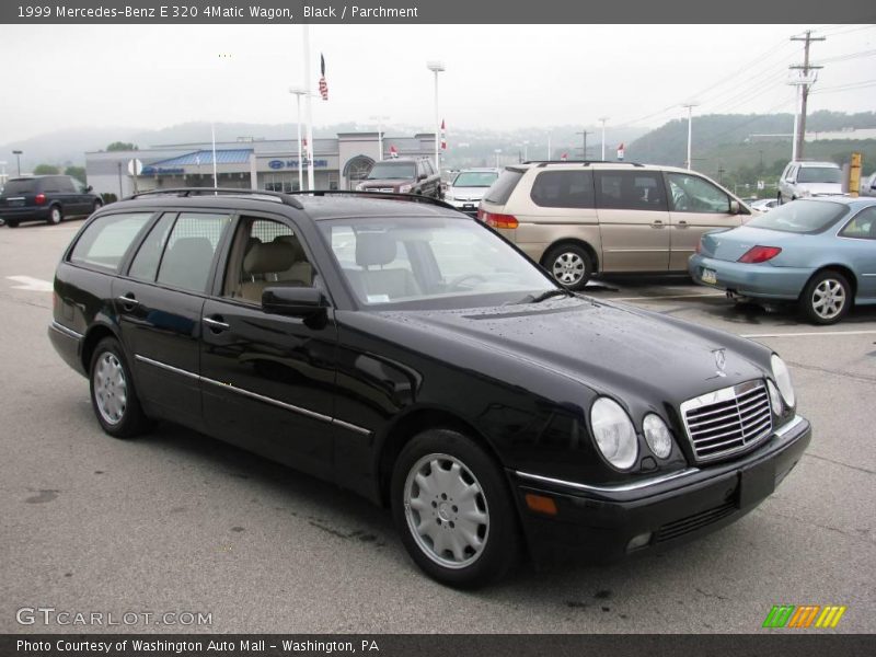 Black / Parchment 1999 Mercedes-Benz E 320 4Matic Wagon