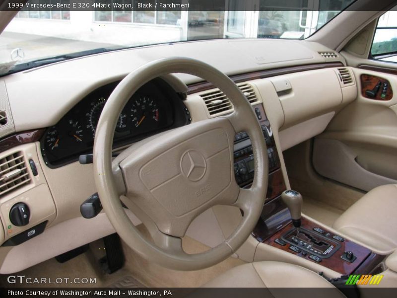 Black / Parchment 1999 Mercedes-Benz E 320 4Matic Wagon