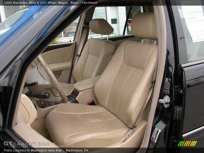 Black / Parchment 1999 Mercedes-Benz E 320 4Matic Wagon