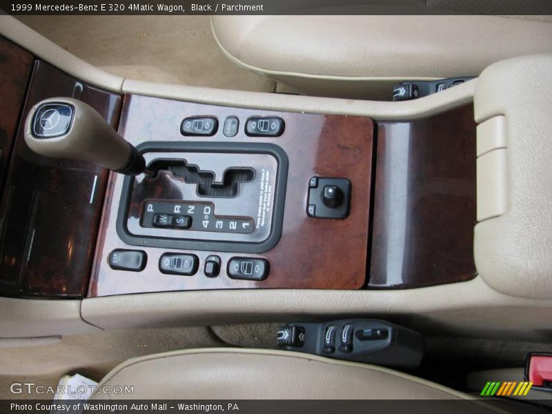 Black / Parchment 1999 Mercedes-Benz E 320 4Matic Wagon