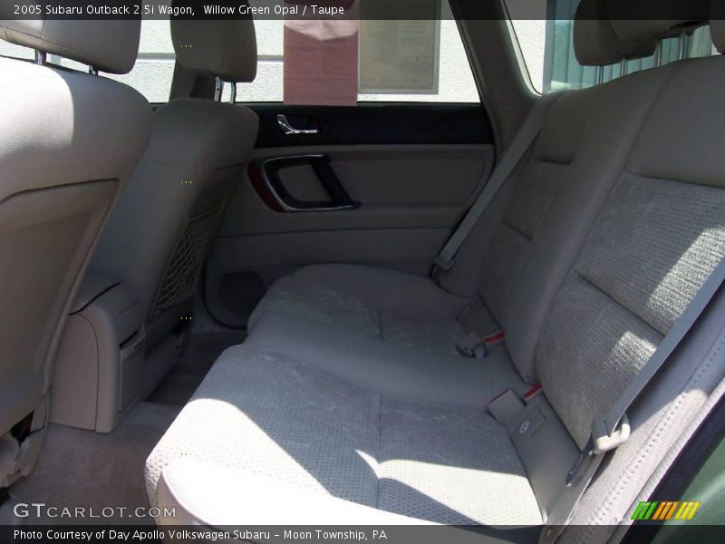 Willow Green Opal / Taupe 2005 Subaru Outback 2.5i Wagon