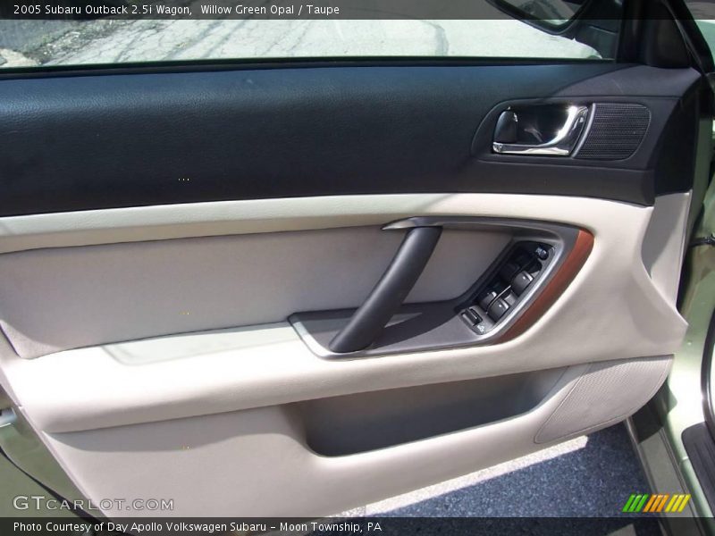 Willow Green Opal / Taupe 2005 Subaru Outback 2.5i Wagon