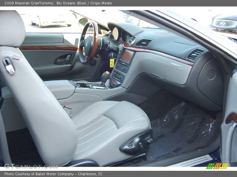  2009 GranTurismo  Grigio Medio Interior