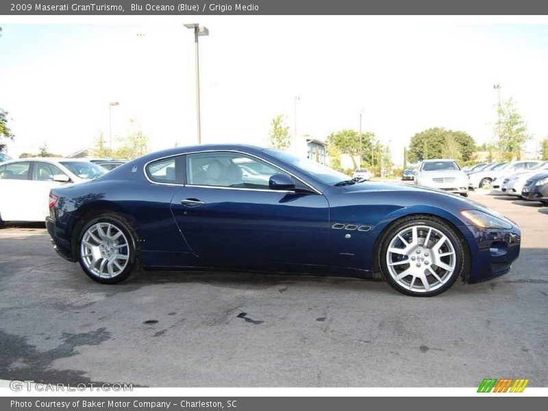 Blu Oceano (Blue) / Grigio Medio 2009 Maserati GranTurismo