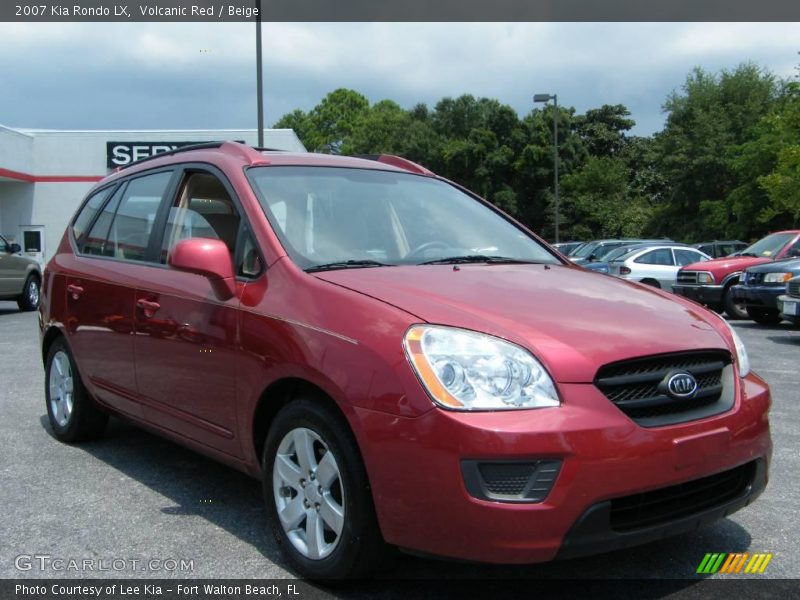 Volcanic Red / Beige 2007 Kia Rondo LX