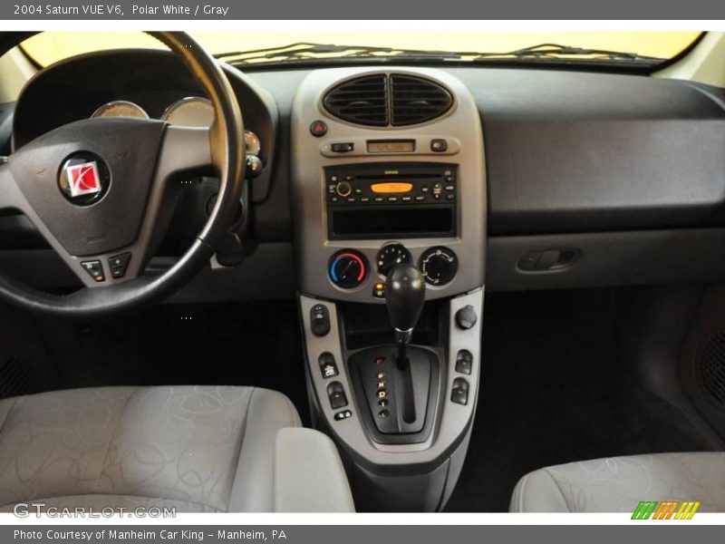 Polar White / Gray 2004 Saturn VUE V6