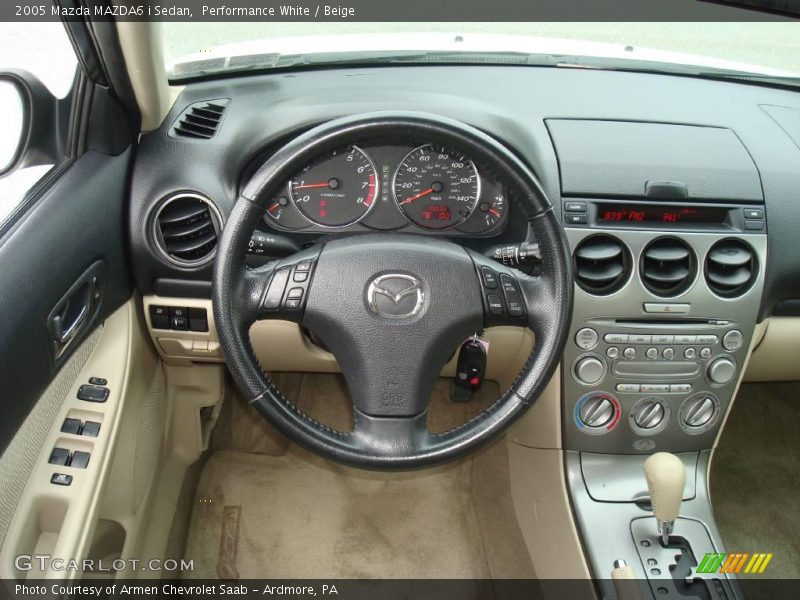 Performance White / Beige 2005 Mazda MAZDA6 i Sedan