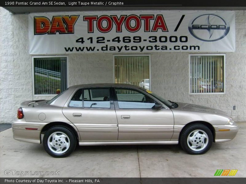 Light Taupe Metallic / Graphite 1998 Pontiac Grand Am SE Sedan