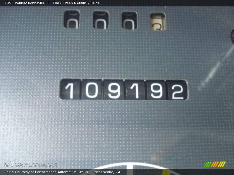 Dark Green Metallic / Beige 1995 Pontiac Bonneville SE