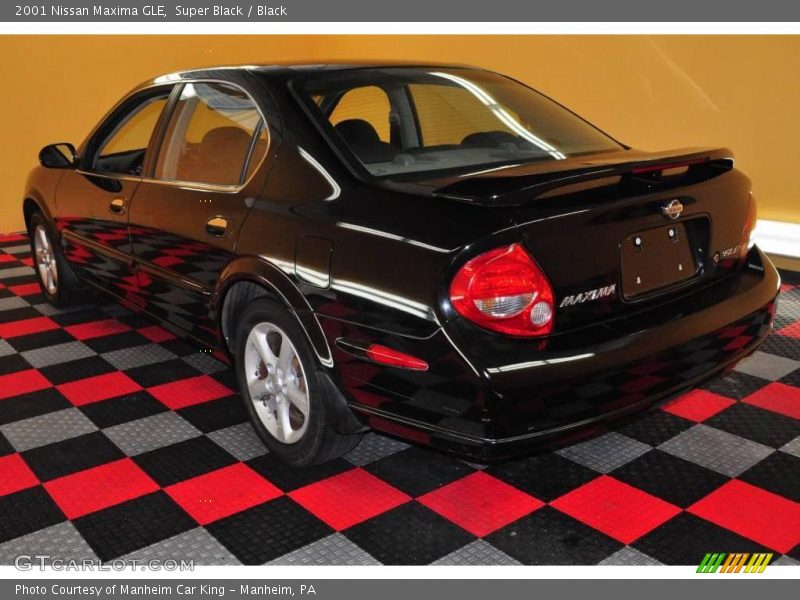 Super Black / Black 2001 Nissan Maxima GLE