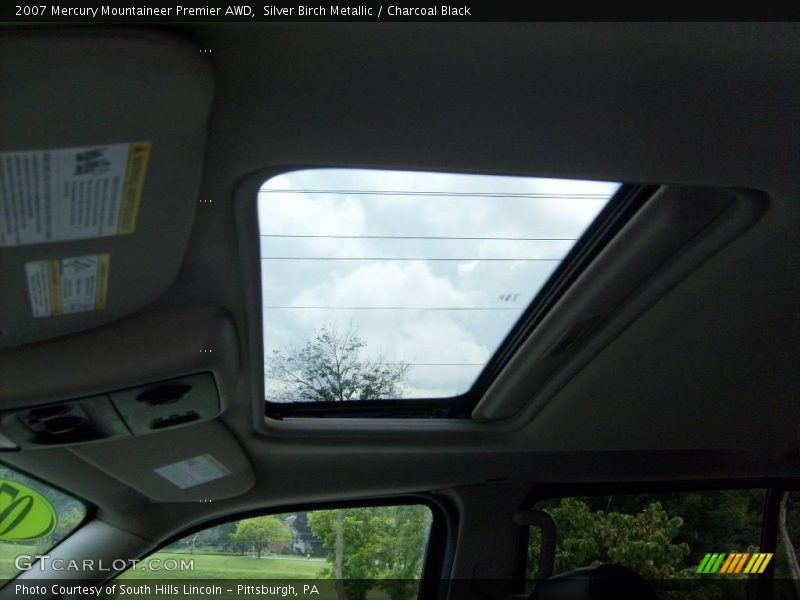 Silver Birch Metallic / Charcoal Black 2007 Mercury Mountaineer Premier AWD