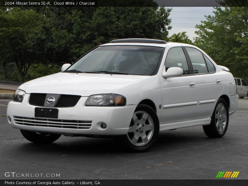 Cloud White / Charcoal 2004 Nissan Sentra SE-R