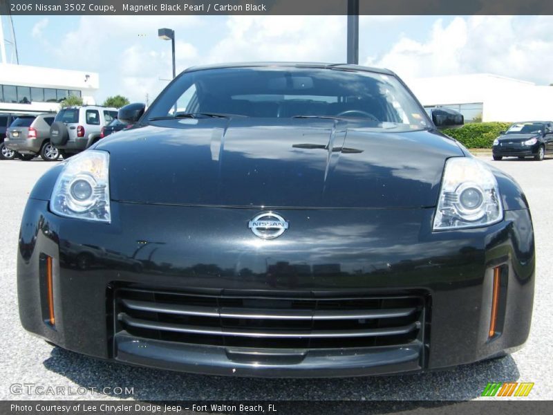 Magnetic Black Pearl / Carbon Black 2006 Nissan 350Z Coupe