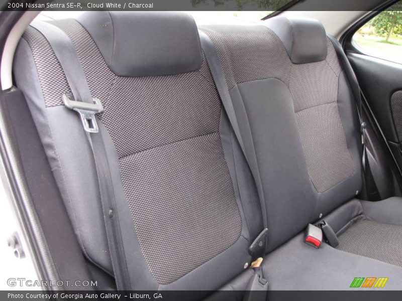 Cloud White / Charcoal 2004 Nissan Sentra SE-R