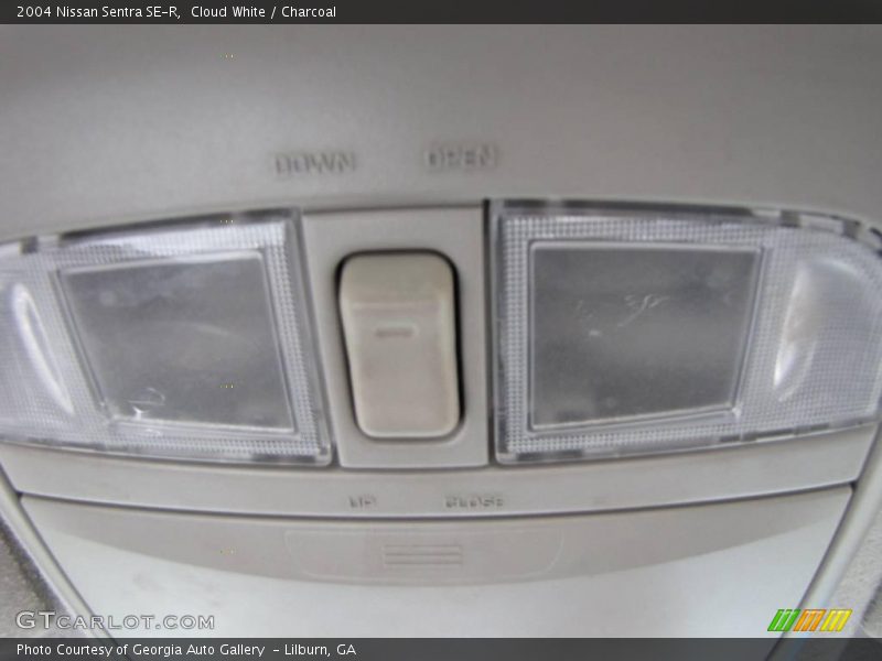 Cloud White / Charcoal 2004 Nissan Sentra SE-R