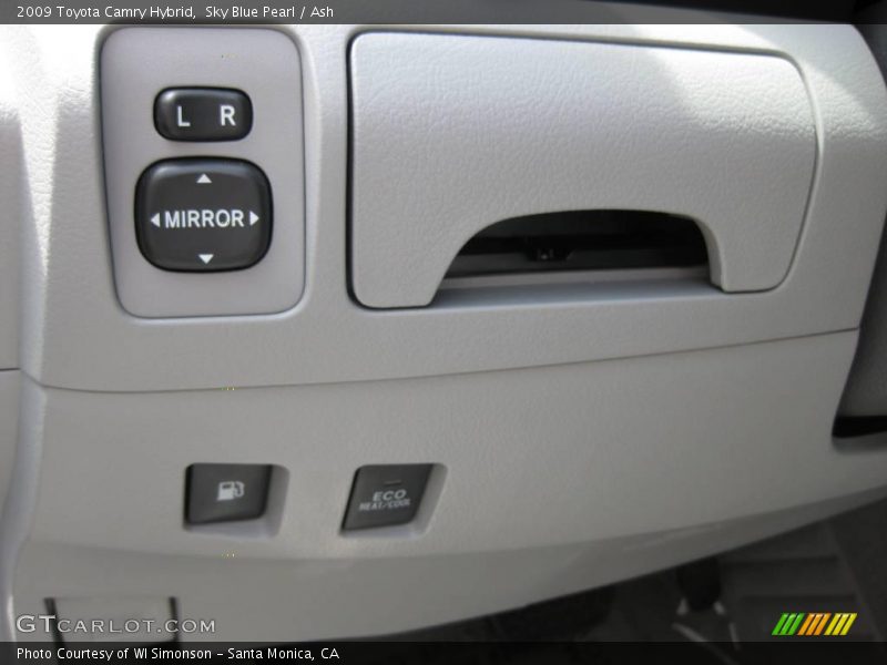 Sky Blue Pearl / Ash 2009 Toyota Camry Hybrid