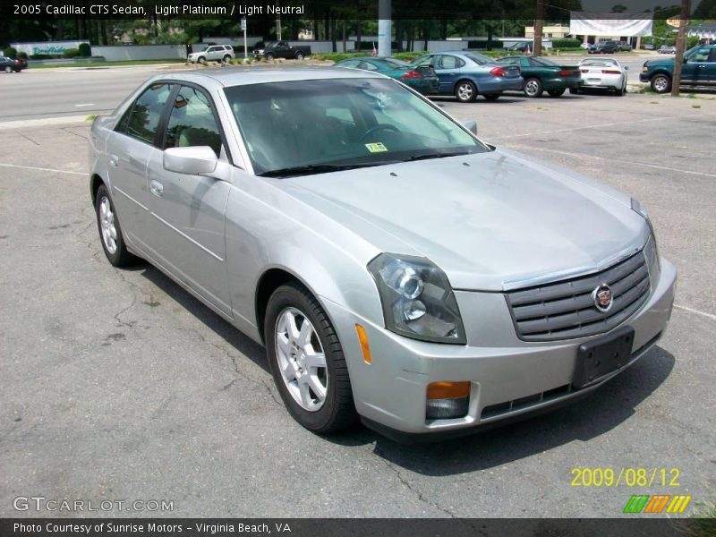 Light Platinum / Light Neutral 2005 Cadillac CTS Sedan
