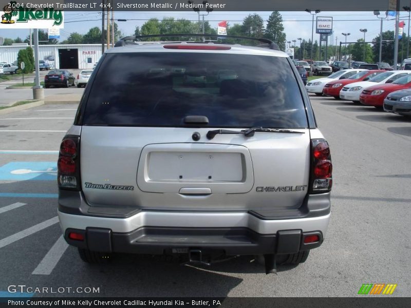 Silverstone Metallic / Medium Pewter 2004 Chevrolet TrailBlazer LT 4x4