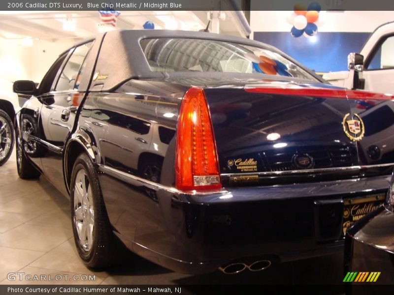 Blue Chip Metallic / Midnight Blue 2006 Cadillac DTS Luxury