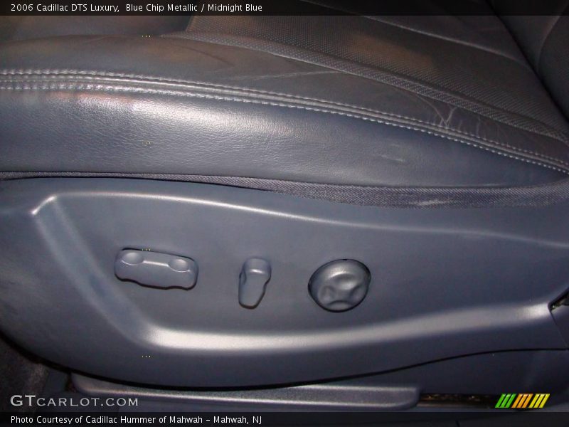 Blue Chip Metallic / Midnight Blue 2006 Cadillac DTS Luxury