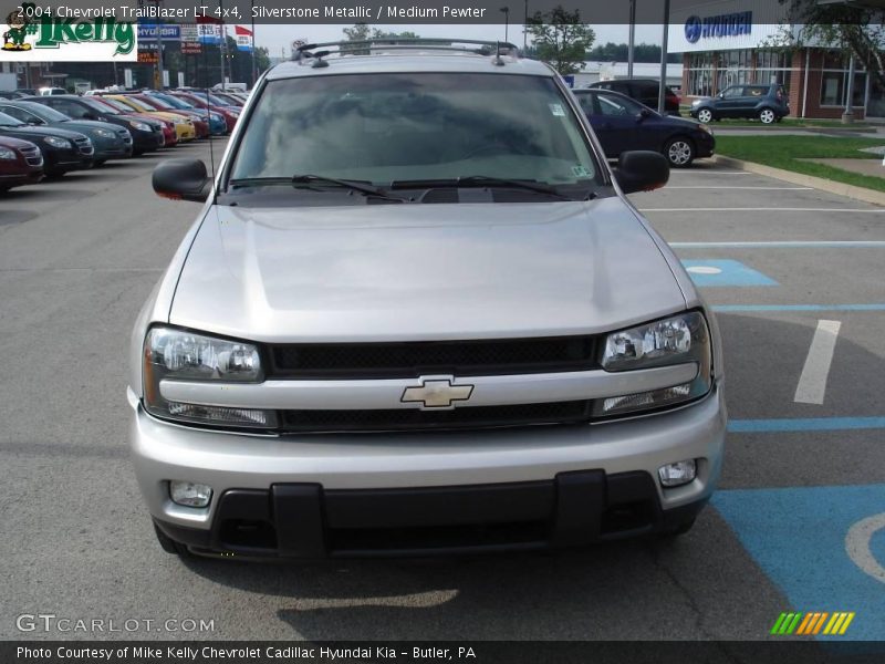Silverstone Metallic / Medium Pewter 2004 Chevrolet TrailBlazer LT 4x4