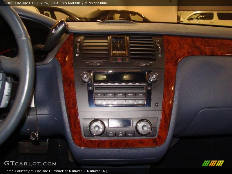Blue Chip Metallic / Midnight Blue 2006 Cadillac DTS Luxury