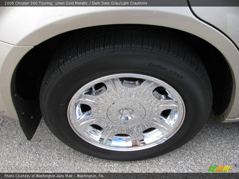Linen Gold Metallic / Dark Slate Gray/Light Graystone 2006 Chrysler 300 Touring