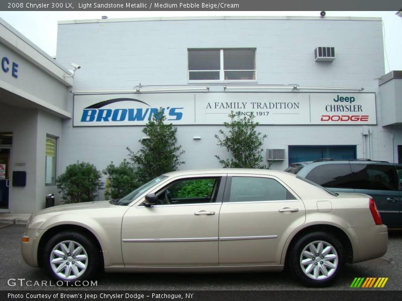 Light Sandstone Metallic / Medium Pebble Beige/Cream 2008 Chrysler 300 LX