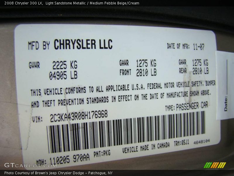 Light Sandstone Metallic / Medium Pebble Beige/Cream 2008 Chrysler 300 LX