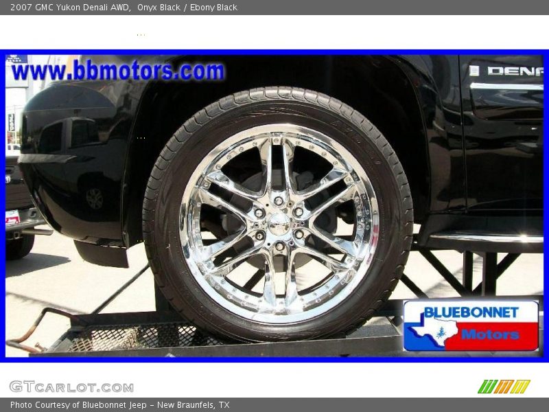 Onyx Black / Ebony Black 2007 GMC Yukon Denali AWD