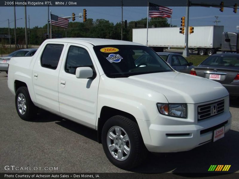 White / Olive 2006 Honda Ridgeline RTS