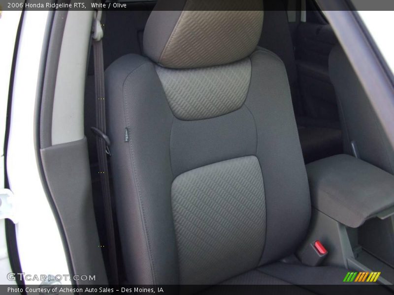 White / Olive 2006 Honda Ridgeline RTS