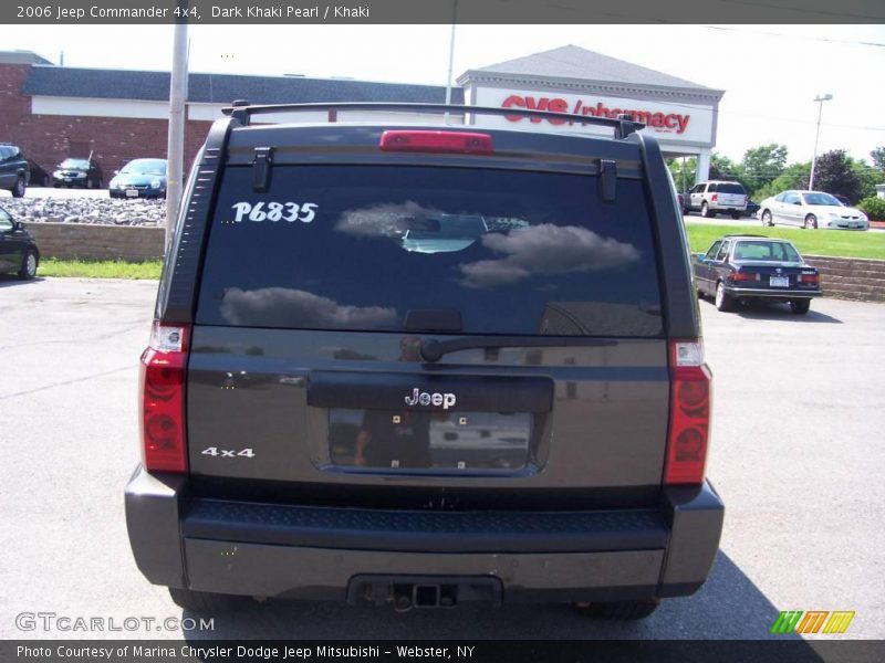 Dark Khaki Pearl / Khaki 2006 Jeep Commander 4x4