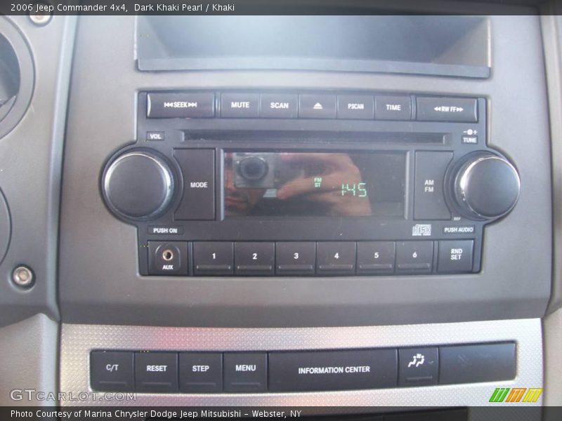 Dark Khaki Pearl / Khaki 2006 Jeep Commander 4x4